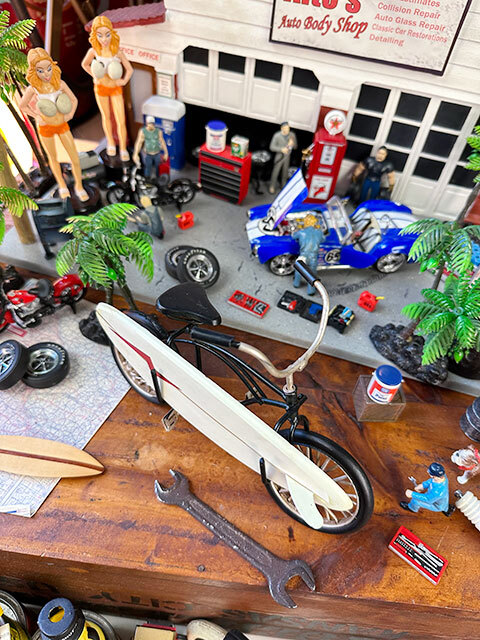  Surf beach cruiser жестяная пластина произведение искусства (L размер / черный ) # american смешанные товары America смешанные товары 