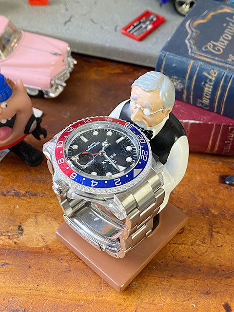  дворецкий часы подставка наручные часы место # american смешанные товары America смешанные товары 