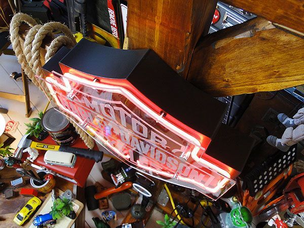 【即納】【在庫あり】 ハーレーダビッドソン バー＆シールド　ネオンクロック ■ アメリカン雑貨 アメリカ雑貨　時計_画像2