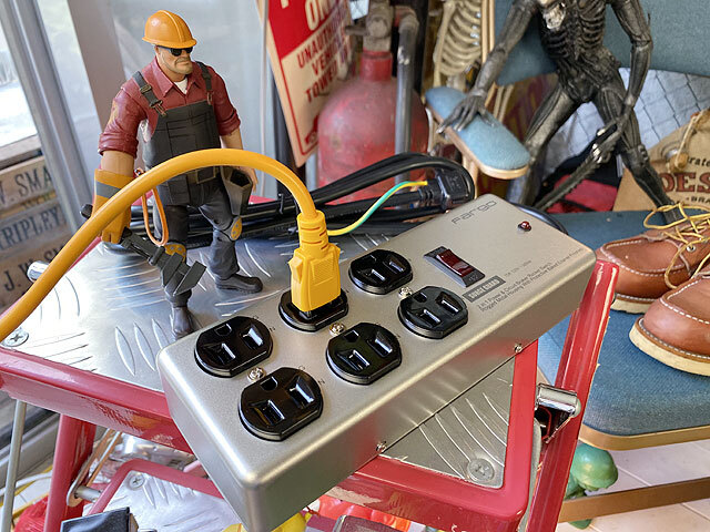 インダストリアル スチールタップ (6個口) OAタップ 電源タップ ■ アメリカン雑貨 アメリカ雑貨 マルチタップ_画像2