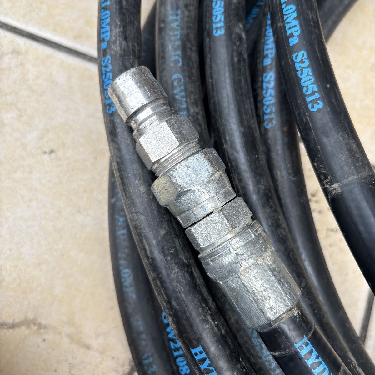 高圧ホース 20メートル　4分サイズ　中古A1_画像3