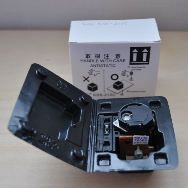 新品★CDピックアップ★SONY KSS-213C★光学 レンズ 交換_画像2