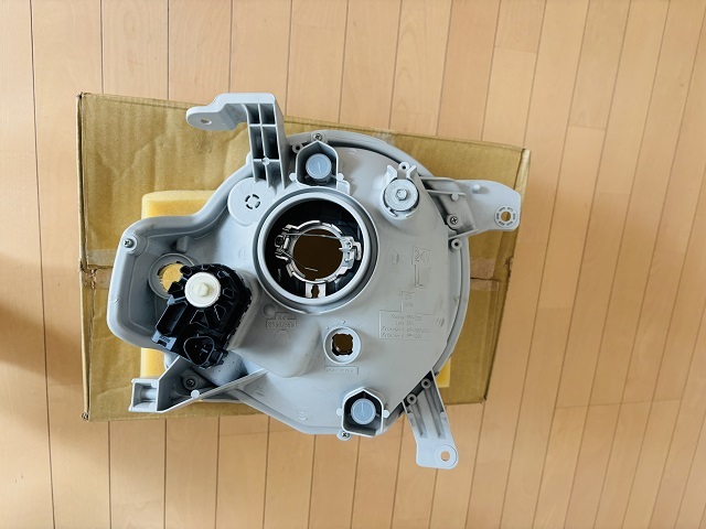 # супер-скидка # Mira Cocoa L675S/L685S оригинальный передняя фара левый ( галоген ) 81170-B2460 51991