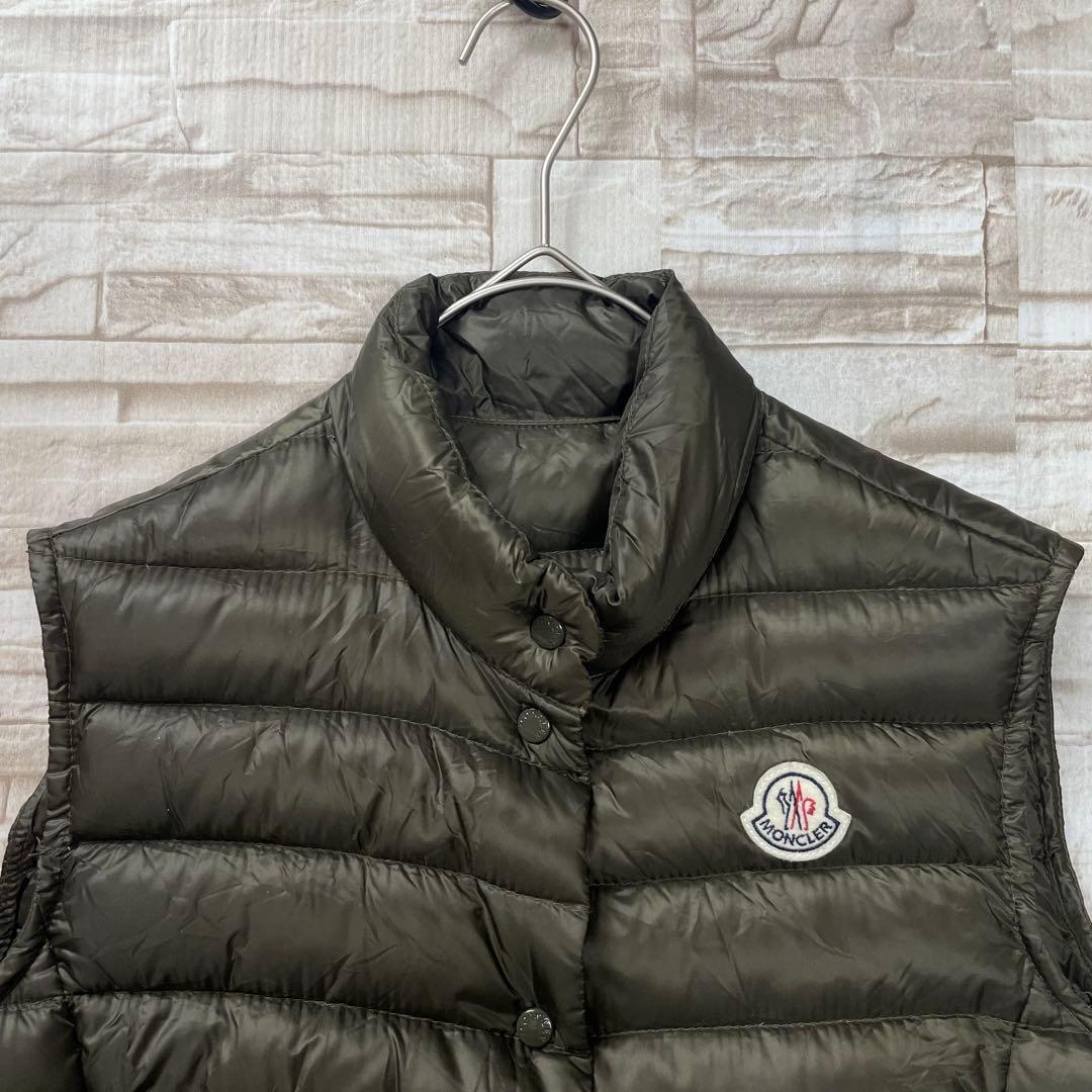 【良品】モンクレール★LIANE　リアンヌ　ダウンベスト　ワッペン　カーキ　1_画像5