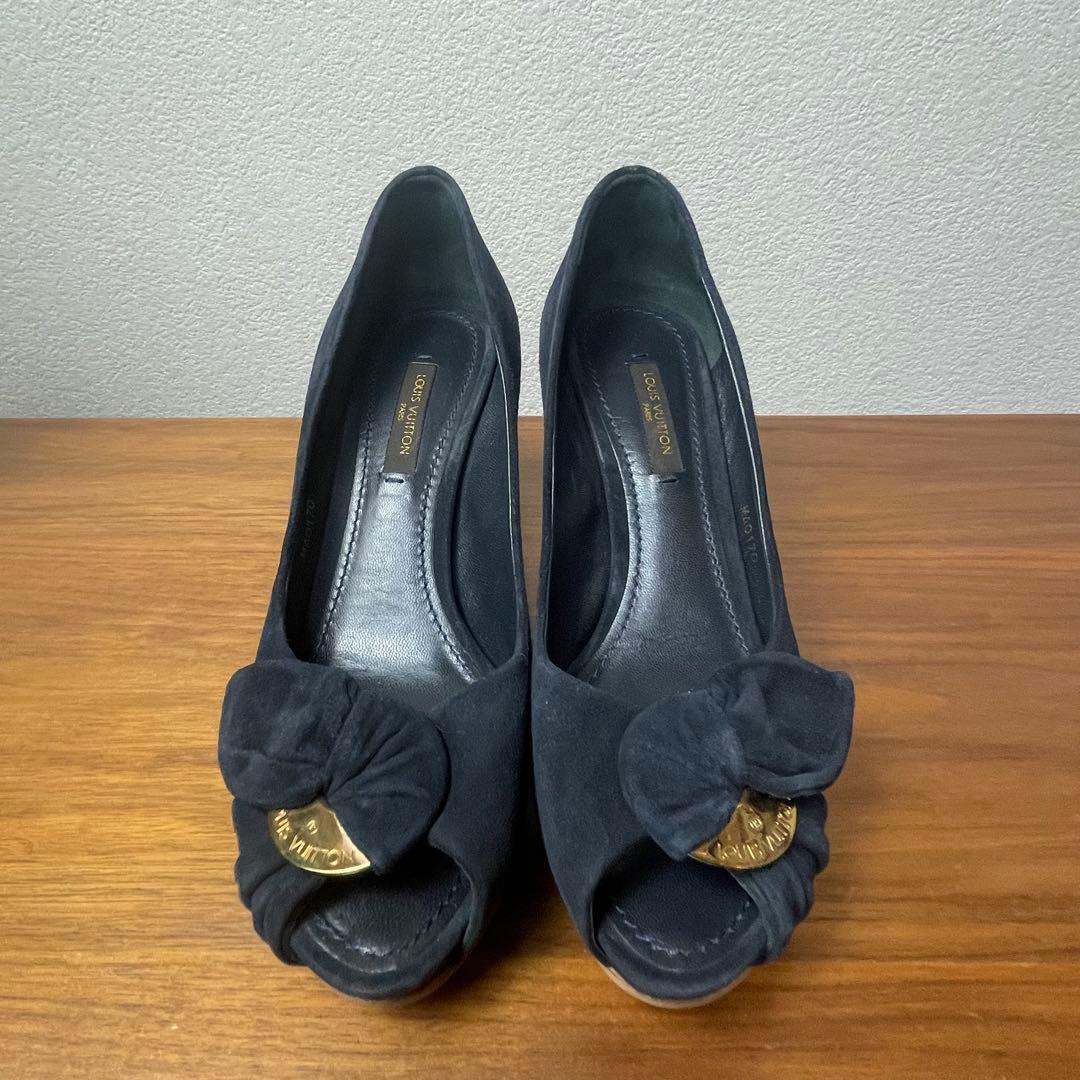 【美品】ルイヴィトン★パンプス　オープントゥ　黒　ゴールドロゴ　リボン　35_画像4