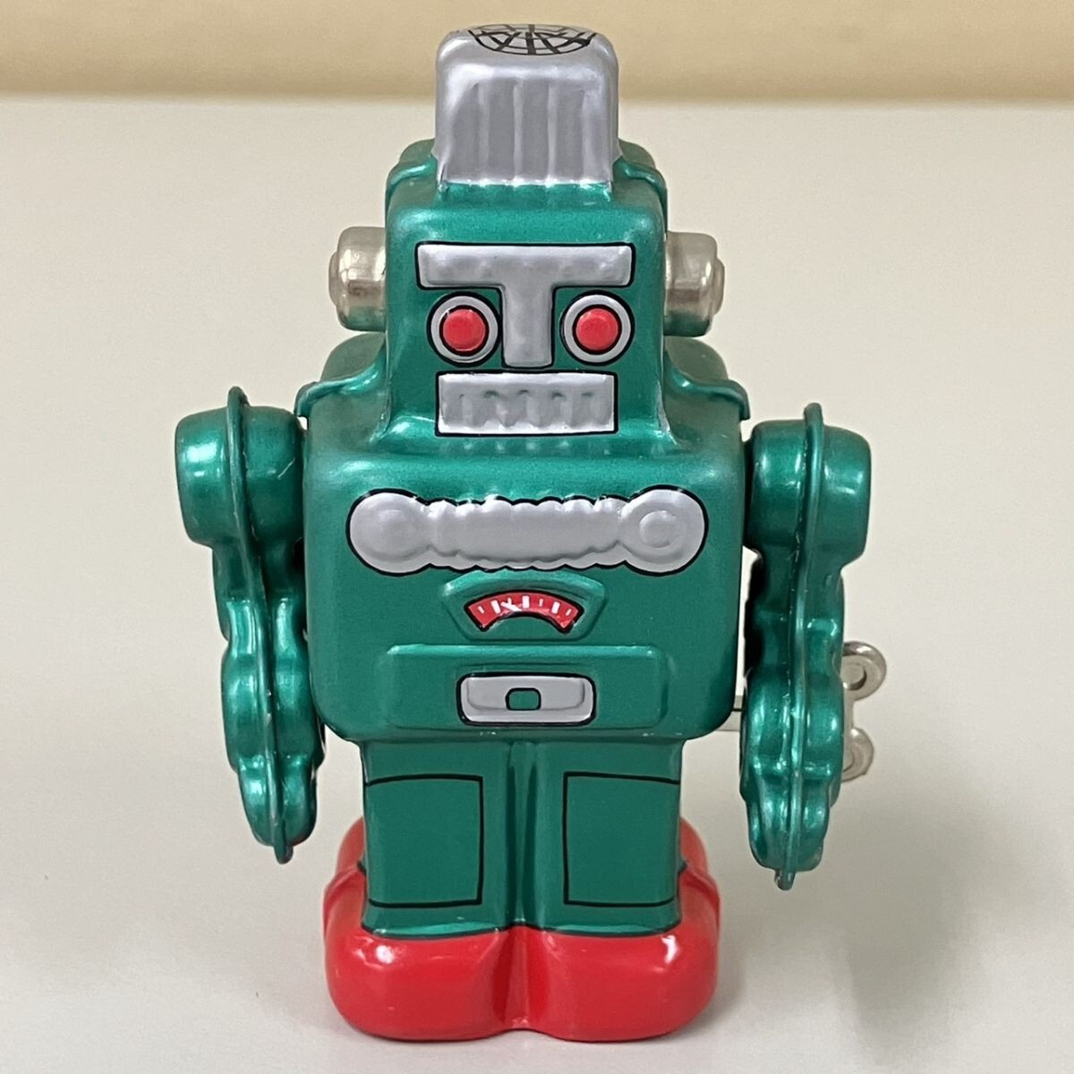 M337-M26-2073 ◎ TOYS SMOKING ROBOT WIND-UP スモーキング ロボット ブリキ ゼンマイ歩行 ビンテージ レトロ 箱付 動作確認済み TE_画像2