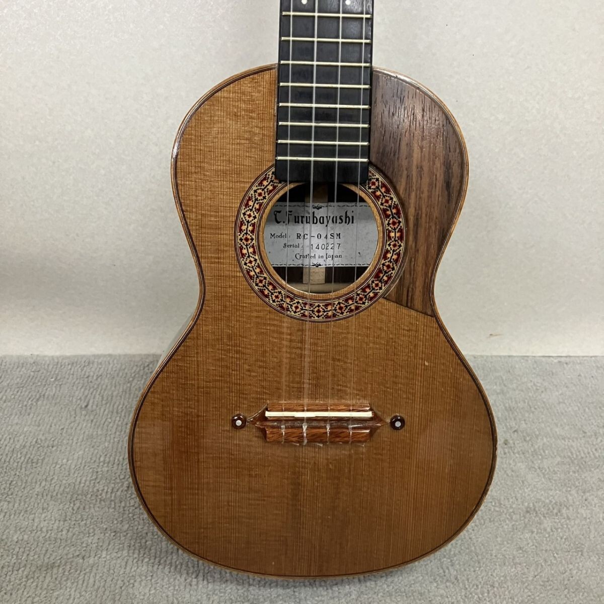 O129-UT2-32 C.Furubayashi 古林達郎 ウクレレ RC-04SM 140227 楽器 弦楽器 コンサートウクレレ 日本製 ハードケース付き TC_画像4