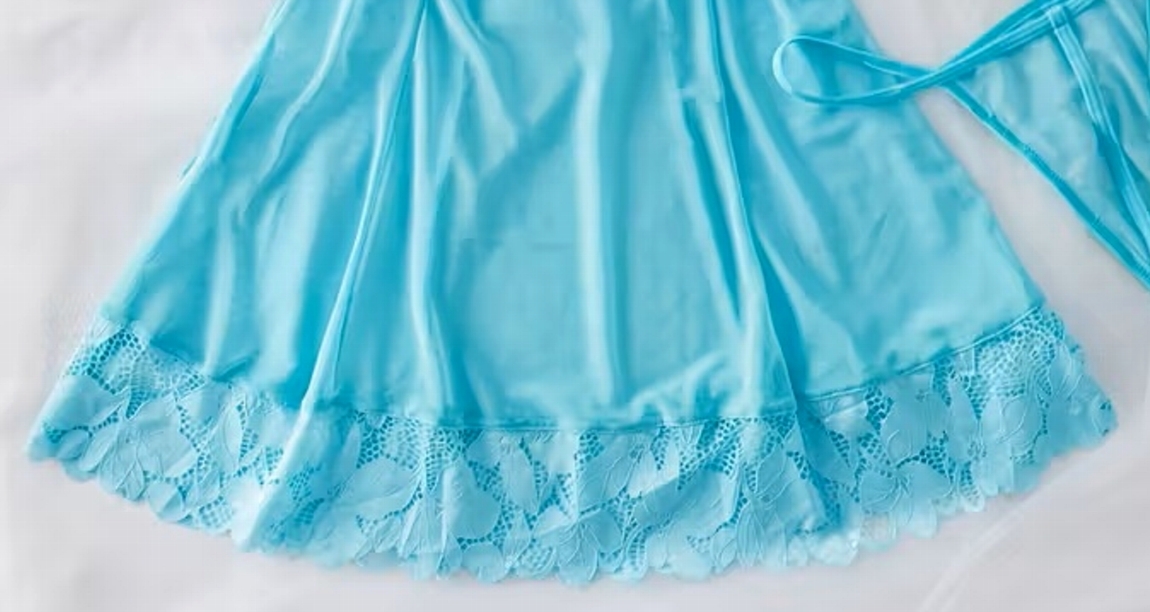 ◆ ラグジュアリーフローラルレース スリップ 3L-77(バスト100-108cm 着丈 約77cm)アクアマリン系♪新品:大きいサイズ◆送料230円(匿名)◆_画像9