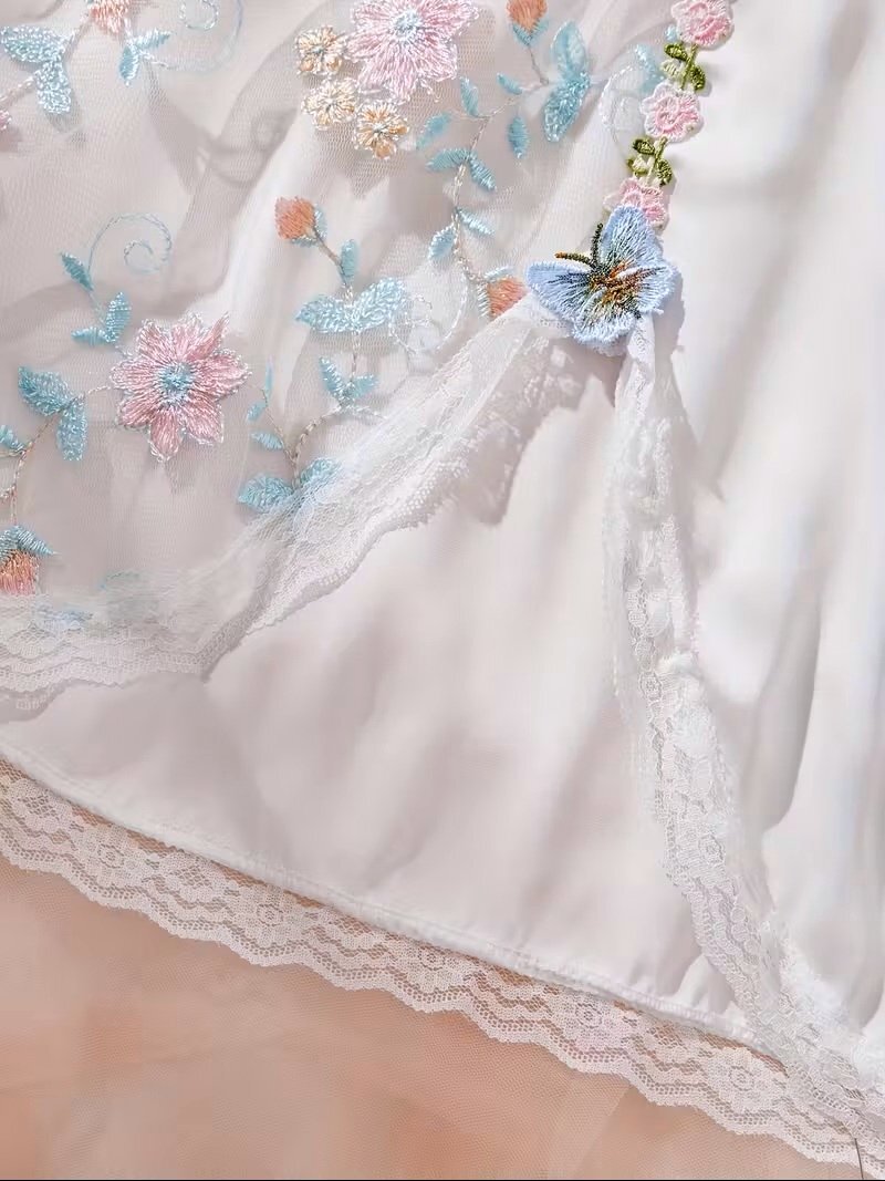 ◆ラグジュアリー ゴージャス刺繍たっぷりスリップ LL-80 (バスト93-101cm 着丈約80cm) ホワイト系♪新品:大きいサイズ◆送料230円(匿名)◆_画像5