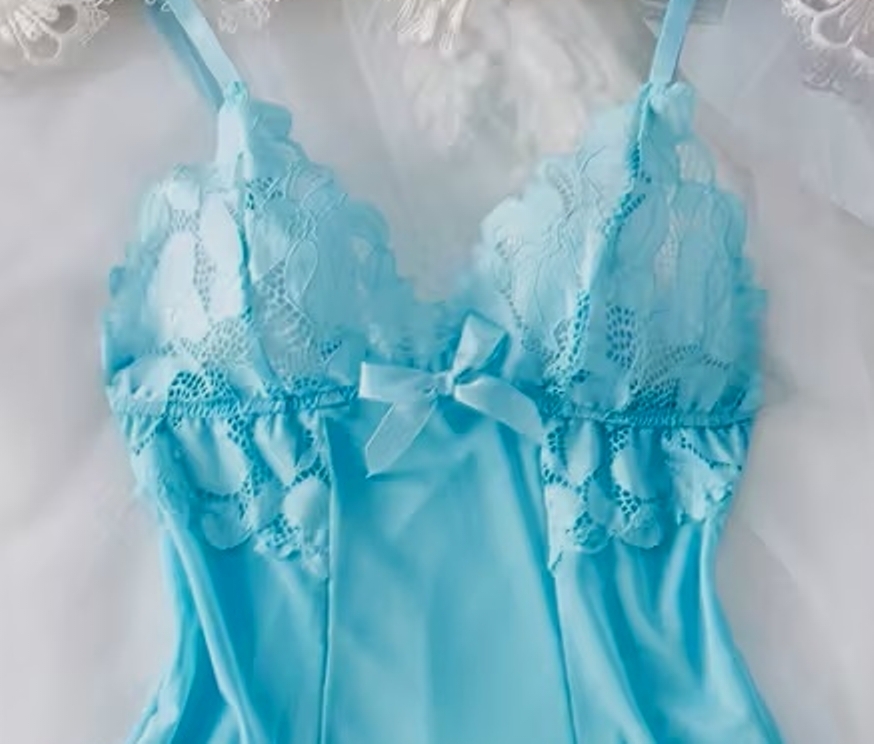 ◆ ラグジュアリーフローラルレース スリップ 3L-77(バスト100-108cm 着丈 約77cm)アクアマリン系♪新品:大きいサイズ◆送料230円(匿名)◆_画像2