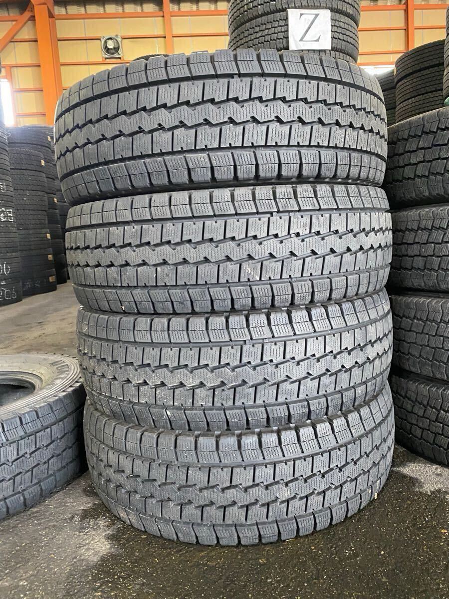 ア6849 送料無料☆DUNLOP WINTER MAXX LT03 225/70R16 117/115L LT 4本　2019年製_画像1