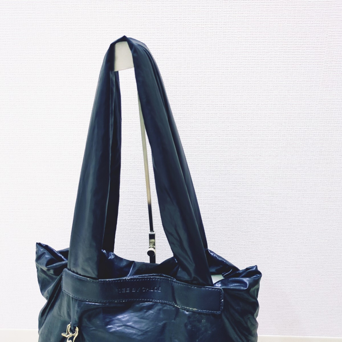 1円〜【SEE BY CHLOE】シーバイクロエ ナイロン トートバッグ ハリネズミ チャーム付き バック 鞄 軽量 ハンドバッグ 黒 ブラック_画像2