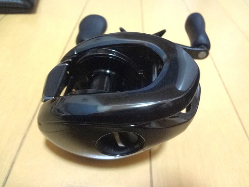 シマノ 23アンタレスDC MD XG LEFT 左ハンドル （未使用美品）_画像4