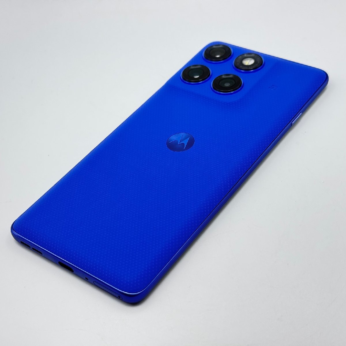 中古品 motorola edge 60s pro XT2507-3 256GB ダーズブルー Android スマートフォン ソフトバンク SIMロックなし_画像2