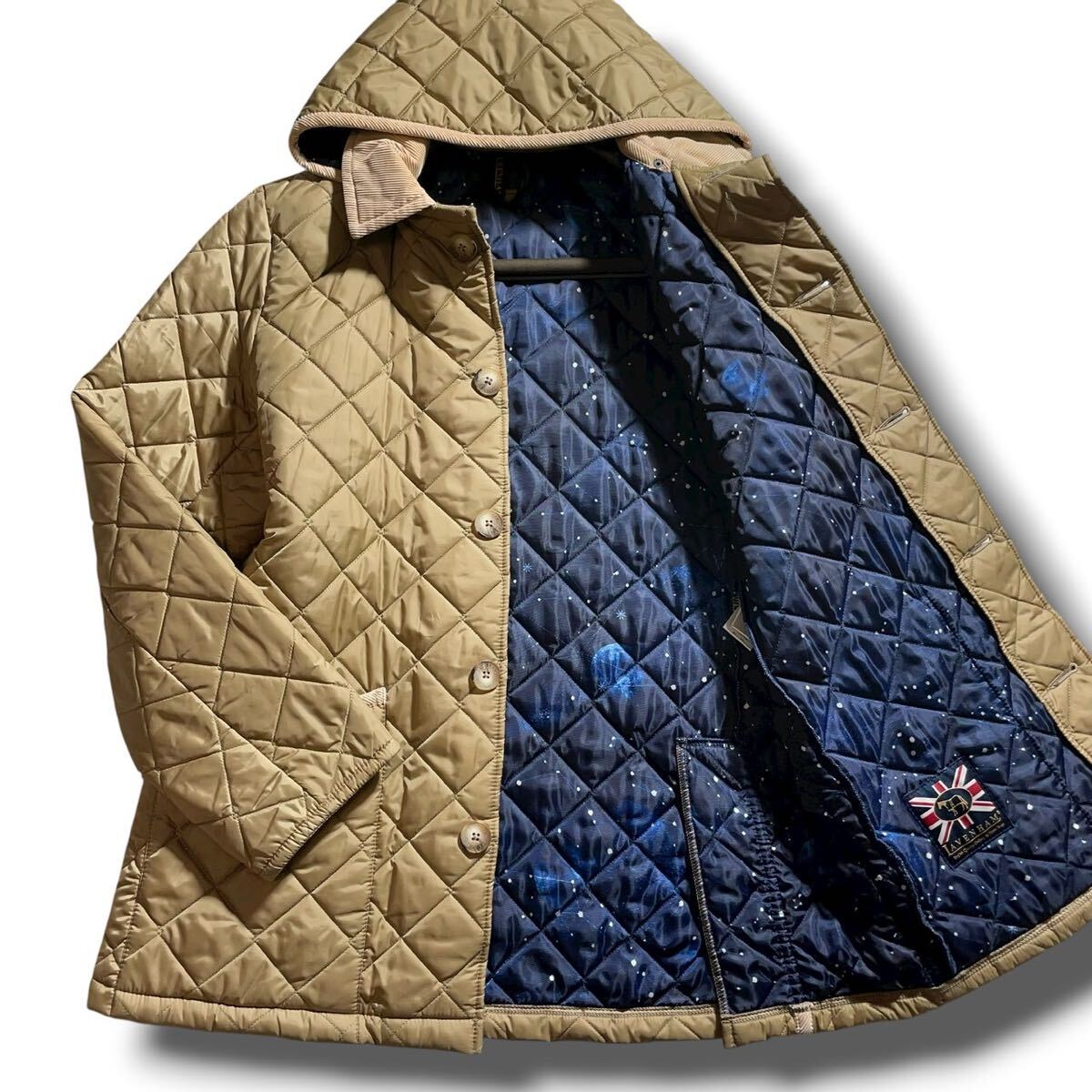 【極美品 希少XL 幻のポールスミス別注】 LAVENHAM ラベンハム キルティングジャケット 宇宙柄 コート ブルゾン アウター スーツ メンズ 42_画像1
