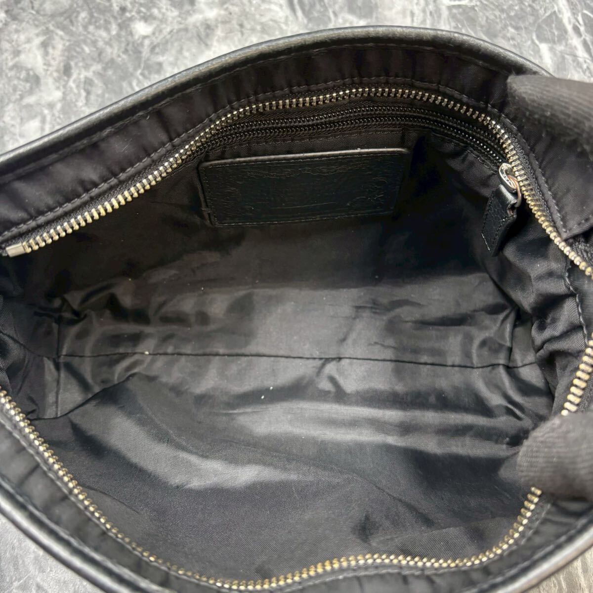 HUNTING WORLD ハンティングワールド ショルダーバッグ サコッシュ 斜め掛け クロスボディ メンズ ロゴ レザー ナイロン ジップ ブラック _画像8