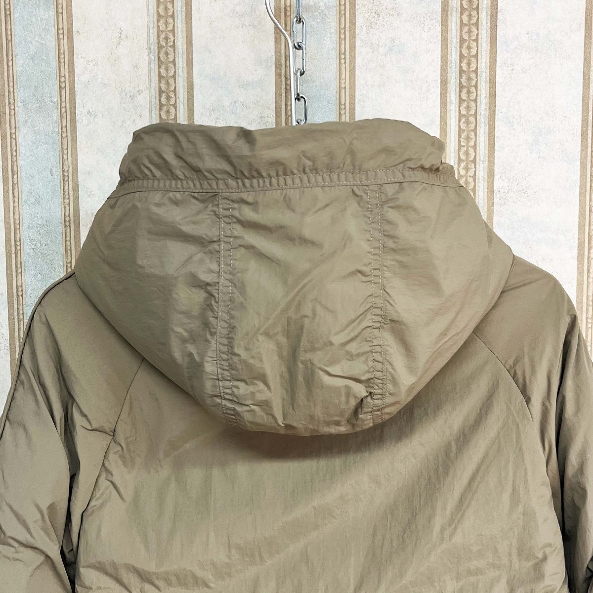 絶賛 定価10万 FRANKLIN MUSK・アメリカ・ニューヨーク発 ダウンジャケット 防風 保温 ソフト フード付き シンプル アウター 秋冬 サイズ4_画像5