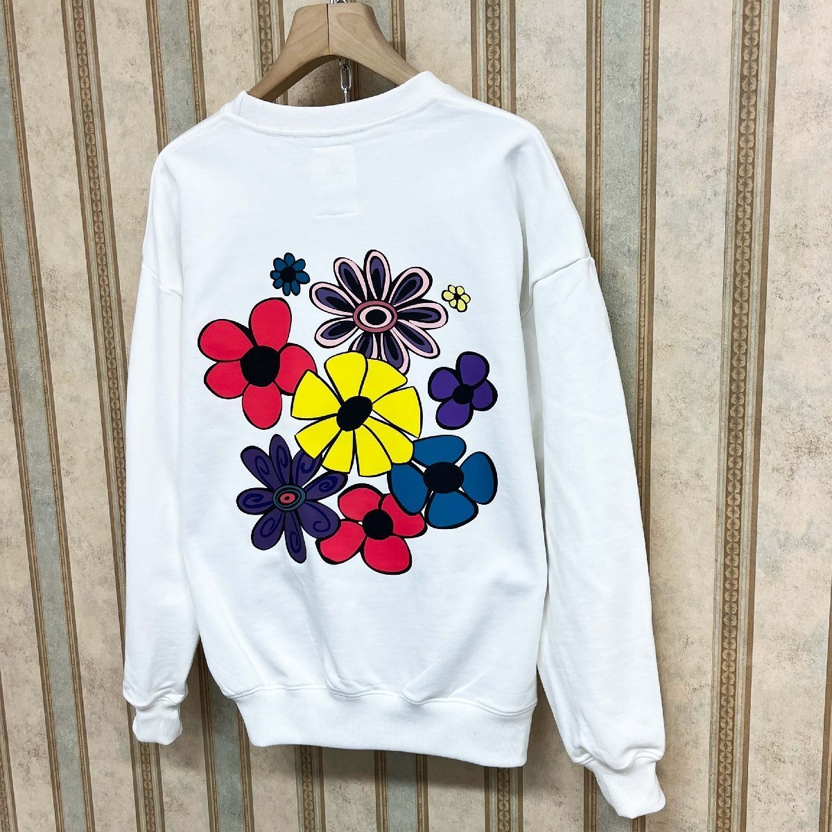 個性 定価4万 FRANKLIN MUSK・アメリカ・ニューヨーク発 トレーナー 綿100% 柔らか 保温 花柄 綺麗 カットソー カジュアル 普段着 サイズ4_画像8