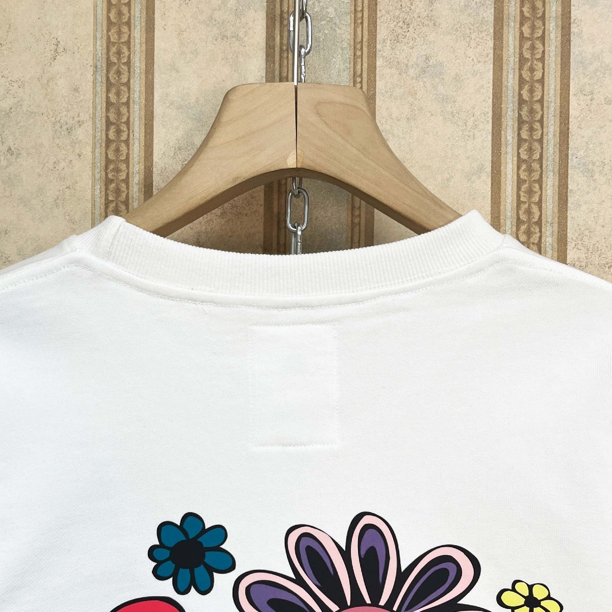 個性 定価4万 FRANKLIN MUSK・アメリカ・ニューヨーク発 トレーナー 綿100% 柔らか 保温 花柄 綺麗 カットソー カジュアル 普段着 サイズ4_画像4