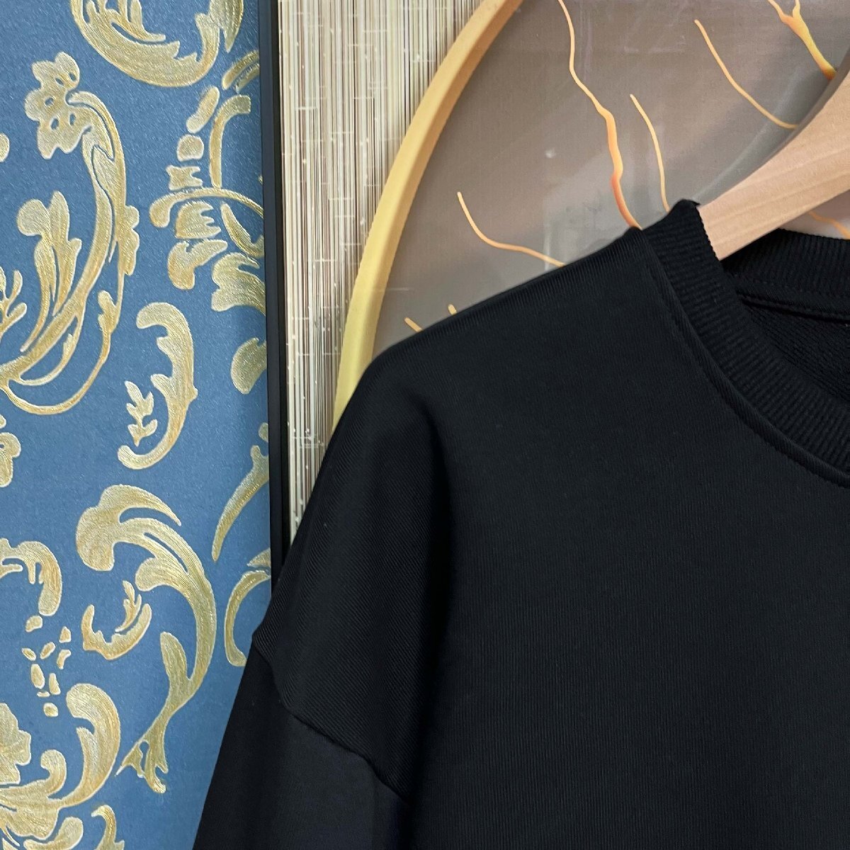 定価4万★christian milada・ミラノ発・トレーナー★人気 エジプト綿100％ 柔らか 保温 オシャレ 長袖tシャツ スウェット 街着 春秋 XL_画像5