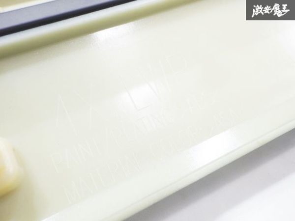 ★新車外し★ ISUZU いすゞ 純正 令和7年式 フォワード 4t/4トン 標準ボディ フロントグリル ラジエーターグリル シルバー系 上下セット_画像8