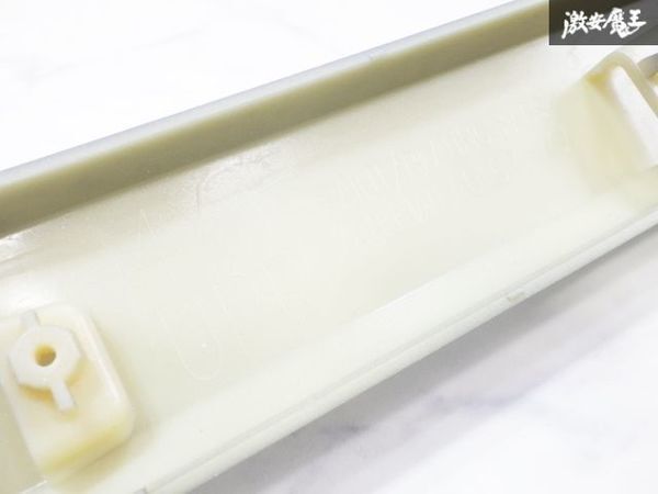 ★新車外し★ ISUZU いすゞ 純正 令和7年式 フォワード 4t/4トン 標準ボディ フロントグリル ラジエーターグリル シルバー系 上下セット_画像9