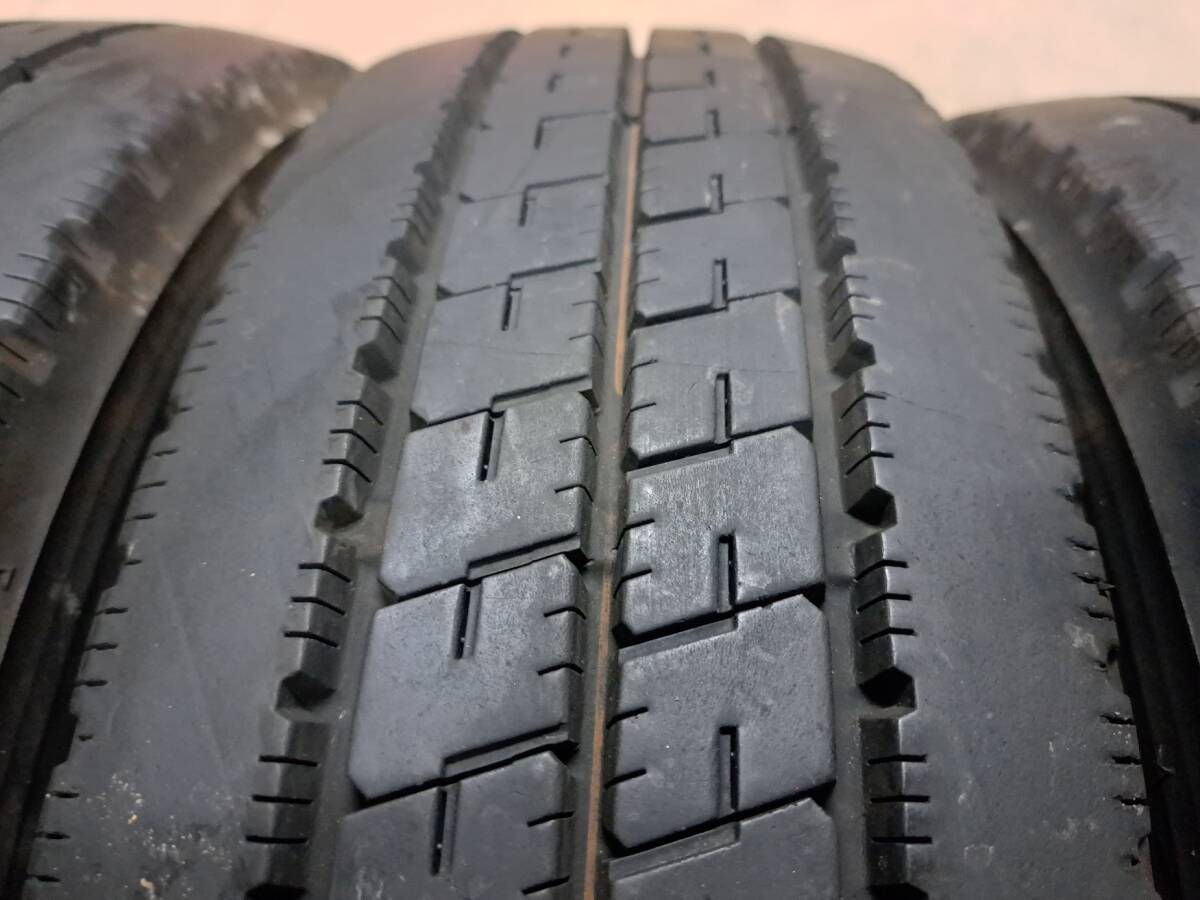 【超バリ溝/9mm/2023年36週製/4本】　ブリヂストン　DURAVIS R207　185/75R15　106/104N LT　4本セット_画像4