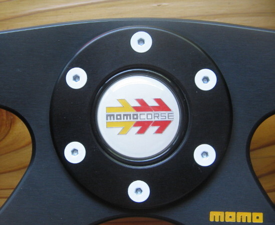 NEWサイズ・●MOMO／ ステアリング・カラー皿ボルト・ホワイト １８L ／新品● _画像3