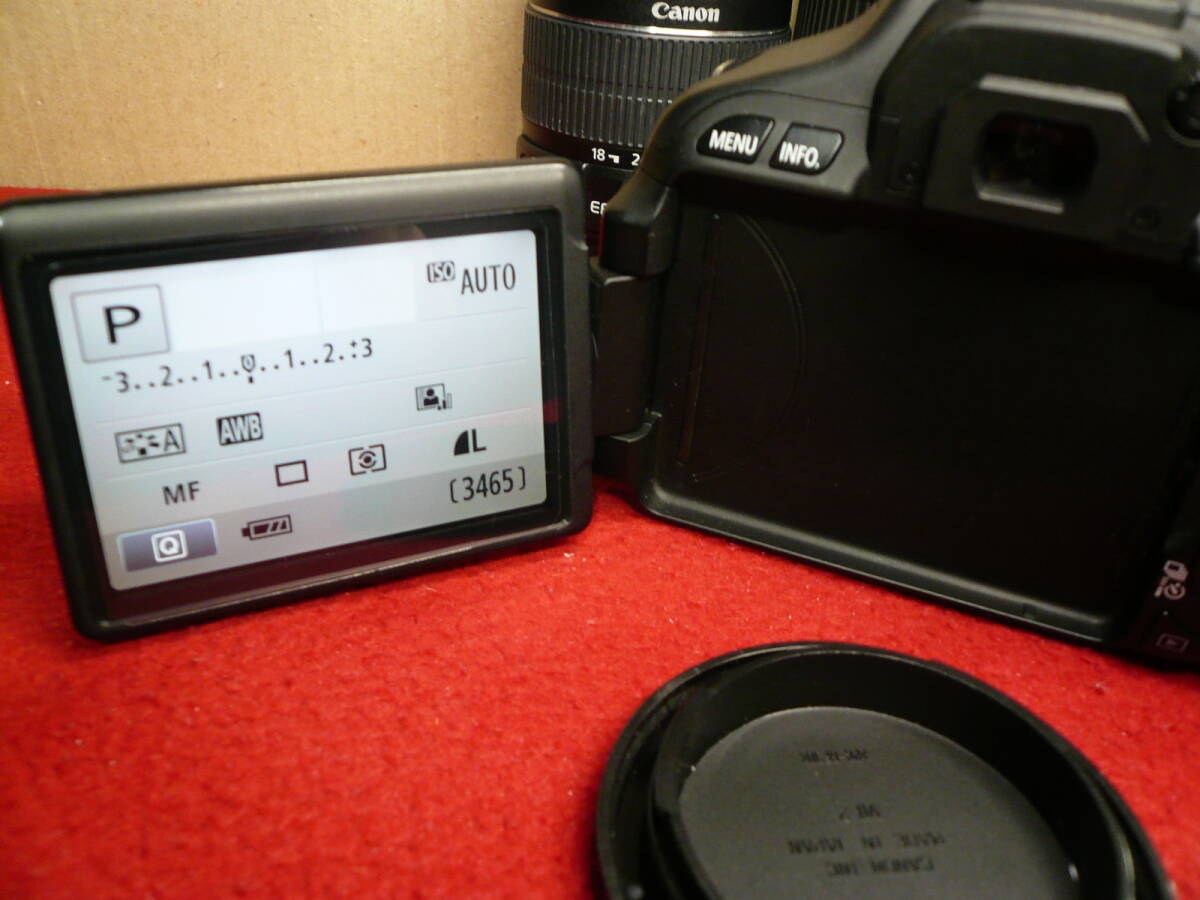 CANON EOS Kiss X5 ( примерно 1800 десять тысяч пикселей )+ двойной IS zoom (55mmISⅡ+250mmISⅡ). б/у товар (5498 Schott ) все, получен . сразу можно использовать 