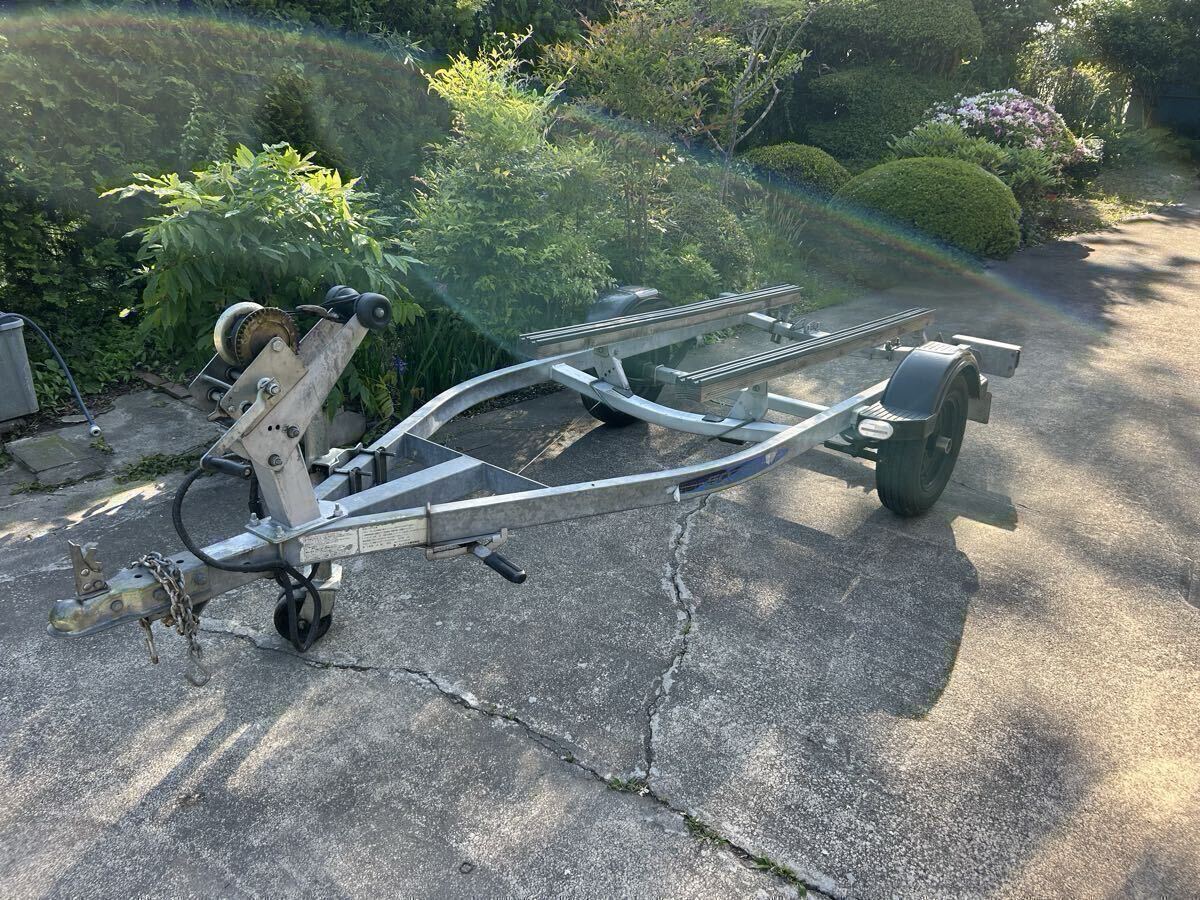 2馬力最大免許不要艇11フィートボートトレーラーセット　セット内容　2馬力エンジン　11フィートボート　　検付き軽トレーラー　など_画像2