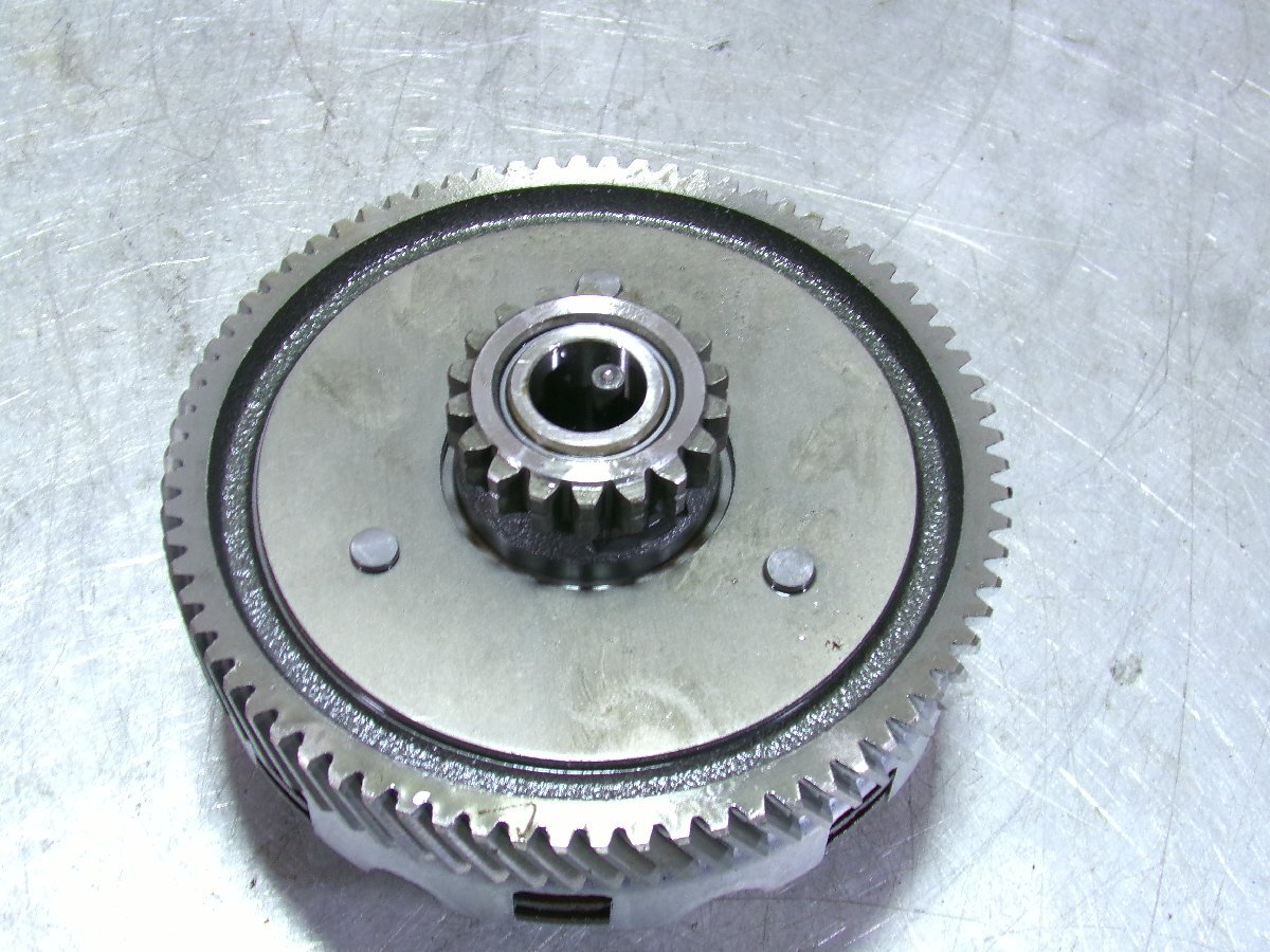 ヤマハ YB50 F5B-エンジン/クラッチ廻りハウジング/6V/11_画像3