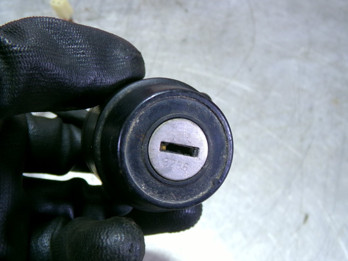 始動 フォーゲル4U1-2116**純正キーセット/ポッケ/11_画像3