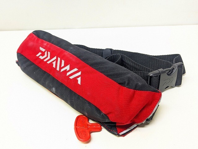 B2219-N41-3457 Daiwa Daiwa DF-2220 compact спасательный жилет талия модель автоматика * ручная активация размер свободный Sakura Mark текущее состояние товар 2