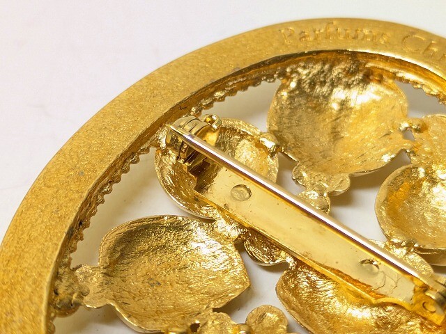 C2626-Y25-6632* Christian Dior Christian Dior брошь духи бутылка узор Gold цвет аксессуары текущее состояние товар 2*