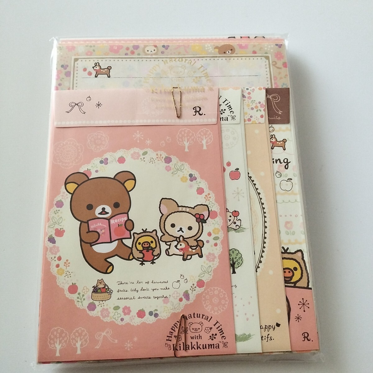 リラックマ　ボリューム　レターセット　便箋40枚（４柄）　封筒20枚（4柄）　レア　新品未開封_画像1