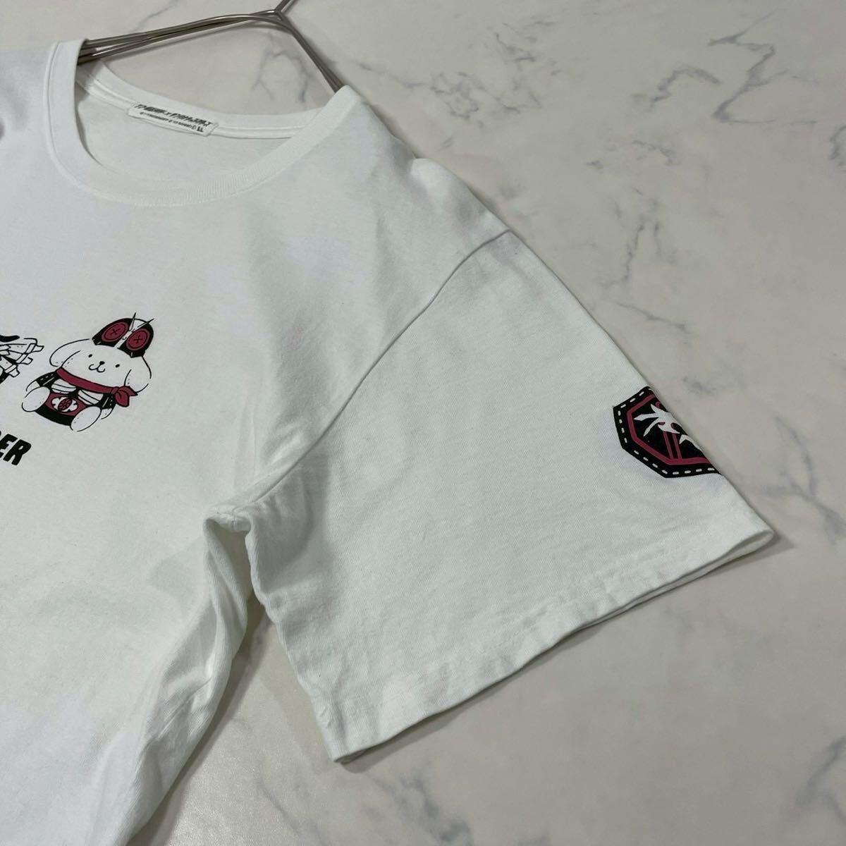 シン・仮面ライダー × サンリオキャラクターズ シンカメンライダー 大きいサイズ キャラクター プリント リブ コットン 半袖 Tシャツ LL_画像4