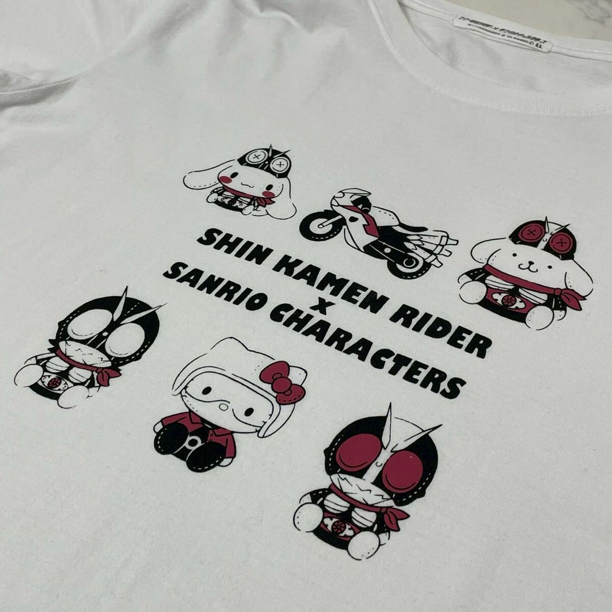 シン・仮面ライダー × サンリオキャラクターズ シンカメンライダー 大きいサイズ キャラクター プリント リブ コットン 半袖 Tシャツ LL_画像7