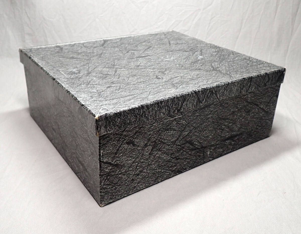 時代【古い三春人形 三春張子 首振り 象乗り唐子 高さ19.6cm 紙箱付】日本人形 郷土玩具 土人形 民芸品 伝統工芸 福島県 置物 和風 古民具_画像10