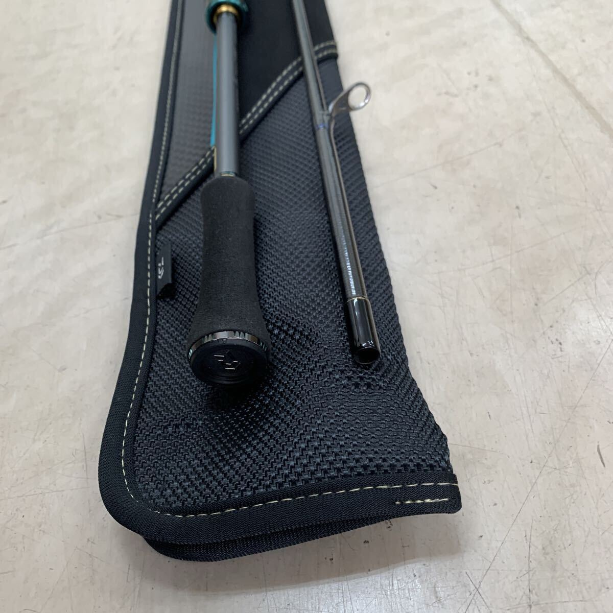  прекрасный товар удочка Daiwa DAIWAemelarudas -тактный Ist ST 83M-SMT 05803232 2 деталь удилище рыболовная снасть сопутствующие товары * рыбалка сопутствующие товары 