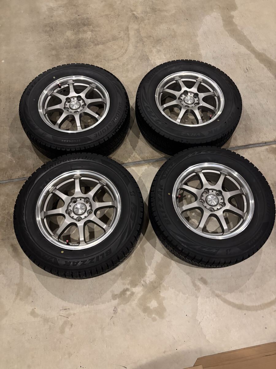 ★本州送込み★ブリヂストン　VRX2 215/65R16 2023年製 スタッドレスタイヤ_画像1