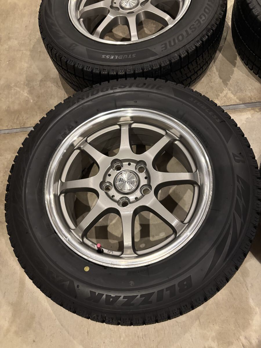 ★本州送込み★ブリヂストン　VRX2 215/65R16 2023年製 スタッドレスタイヤ_画像2