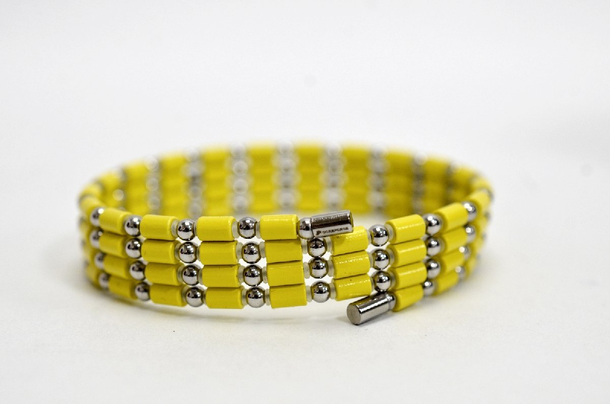 未使用 コアフォースループ YELLOW SUS 70 イエロー ブレスレット ネックレス ゴルフ 70cm COREFORCE LOOP 定価50,600円_画像2