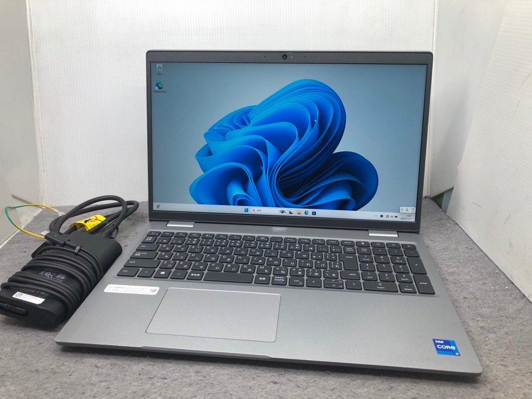 【DELL】Latitude 5520 Corei7-1185G7 メモリ16GB SSD512GB NVMe NVIDIA GeForce MX450 Windows11Pro 15.6inch FHD 中古ノートPC_画像1