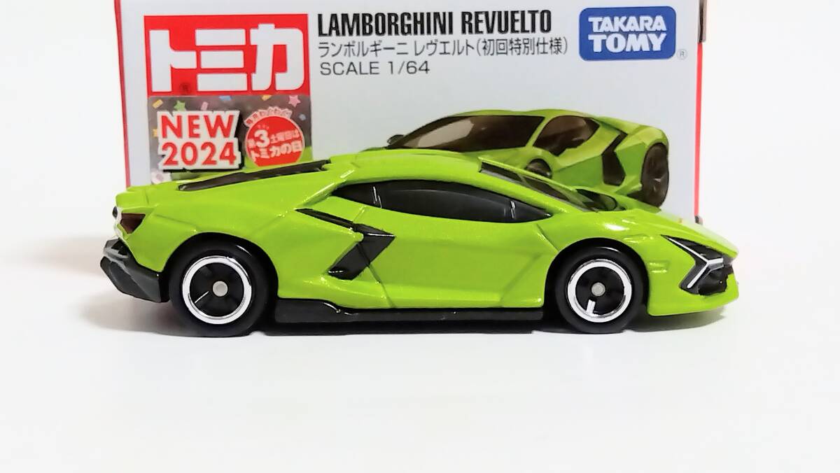 トミカ 初回特別仕様【ランボルギーニ レヴエルト】開封済み★右ドア塗装不良あり★まとめて同梱可能♪ _画像5