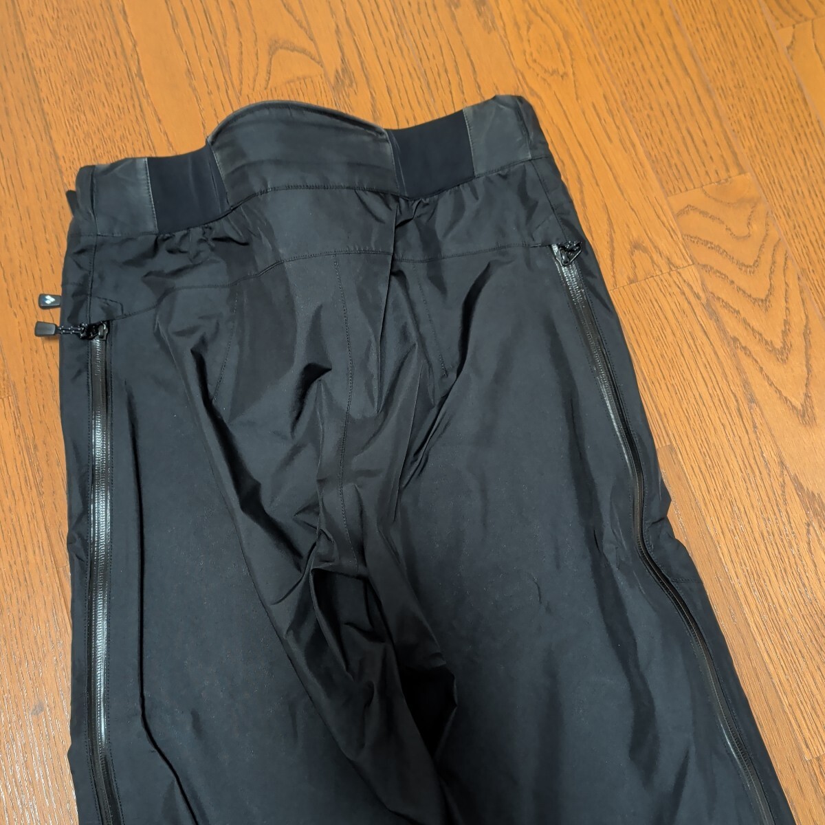 モンベル雪山登山　アルパインパンツ Men's　S ブラック #1102469（厳冬期の縦走や登山、アイスクライミングなどに）_画像5