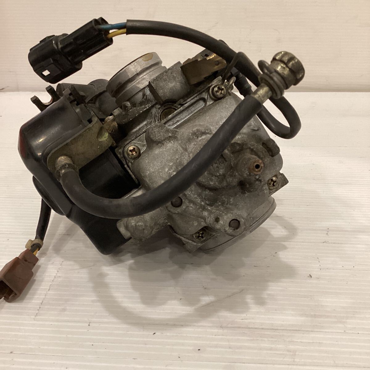 A53-8 スズキ ヴェクスター150 CG42A キャブレター　動作確認済み 純正部品_画像6