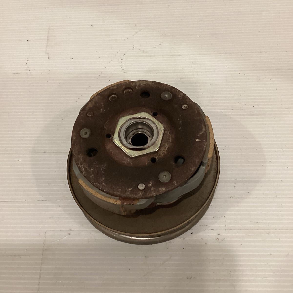 H0-45 スズキ セピア CA1HA クラッチ　動作確認済み 純正部品_画像1