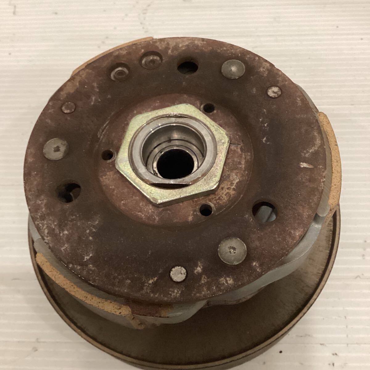 H0-45 スズキ セピア CA1HA クラッチ　動作確認済み 純正部品_画像2