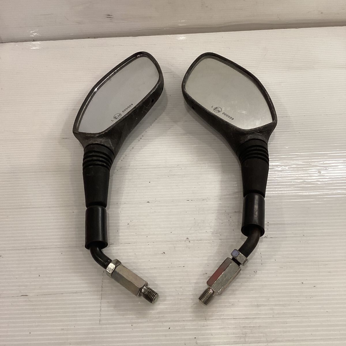 E59-24 スズキ アドレス125 DT11A ミラー左右セット　純正部品_画像1