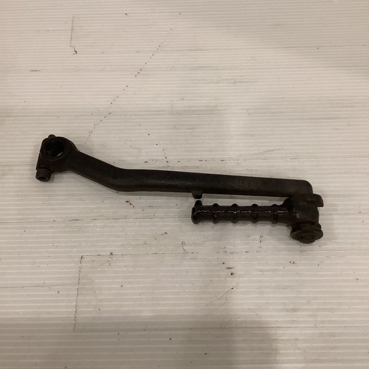 E68-6 ヤマハ シグナスX SE44J キックペダル　動作確認済み 純正部品_画像1